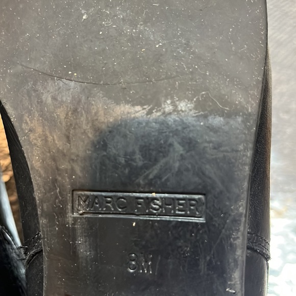 MARC FISHER - POINTY TOE LEATHER BOOTIES SIZE 8 - Picture 9 of 10